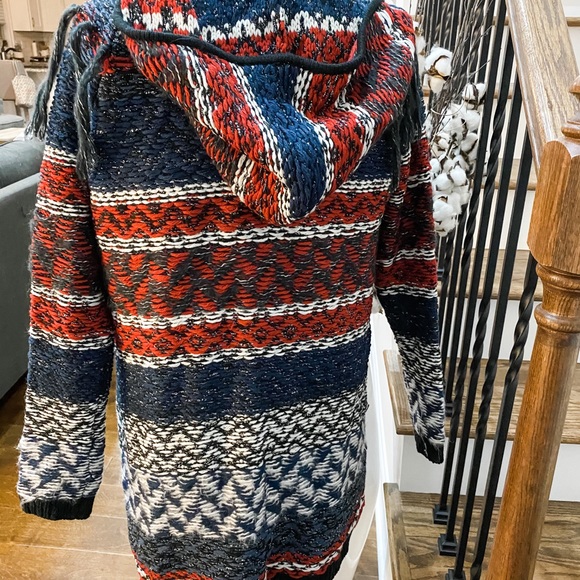 Jessica Simpson Red and Blue Chunky Thistle Cardigan with Accent Fringe Size S - Picture 4 of 12